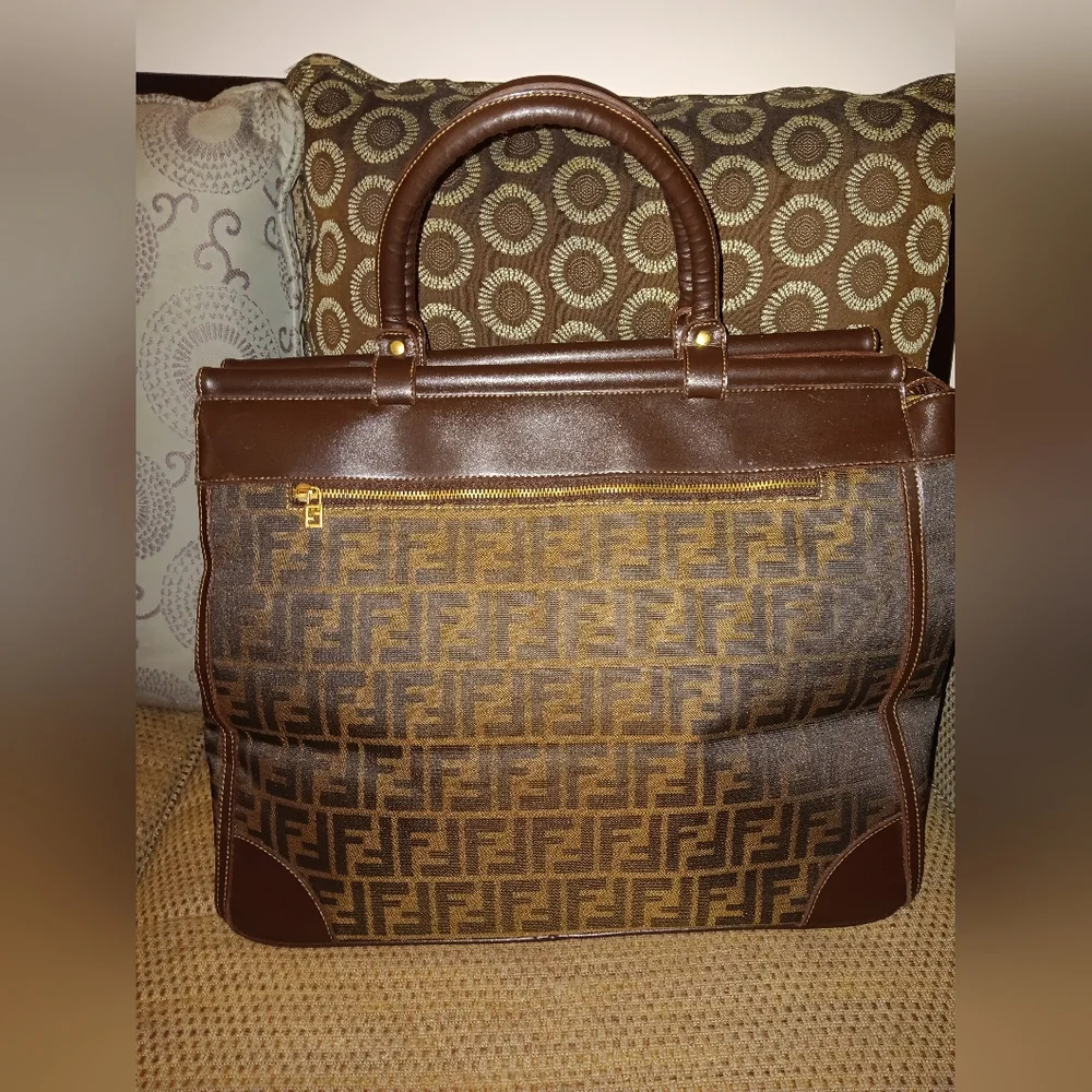 Fendi FF Ultra Rare Vintage Zucca Print Travel Bag - Picture 2 of 7